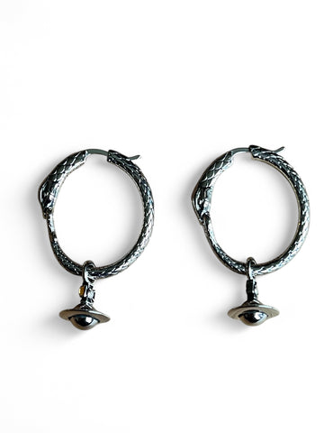 Vivienne Westwood Albane Earrings Antique Platinum