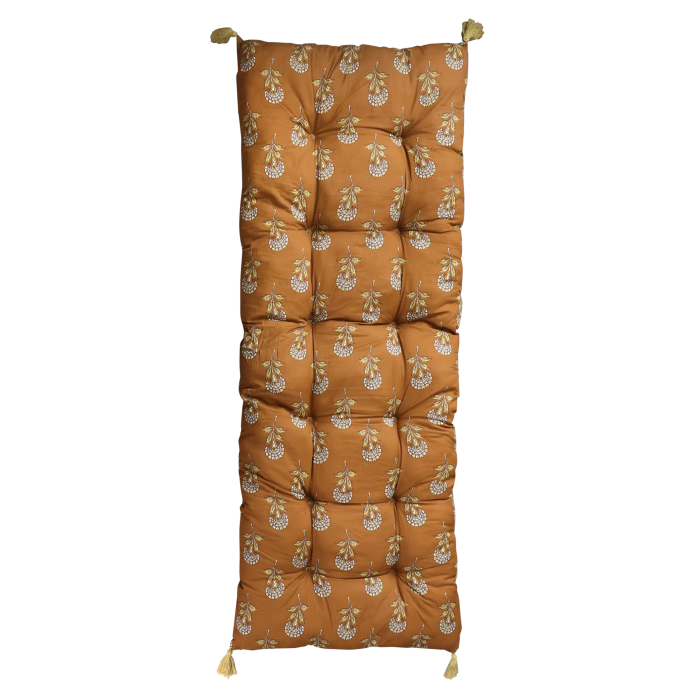 Mattress w flower pattern terracotta