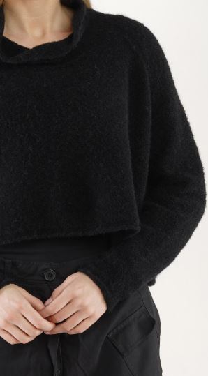 Rundholz AW24 3310703 pullover black or camp