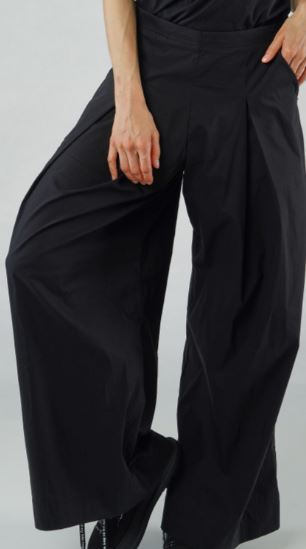 Rundholz SS25 3630108 trousers black