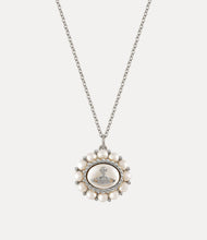 Vivienne Westwood Amaya Necklace - Platinum / Cream Rose Pearl