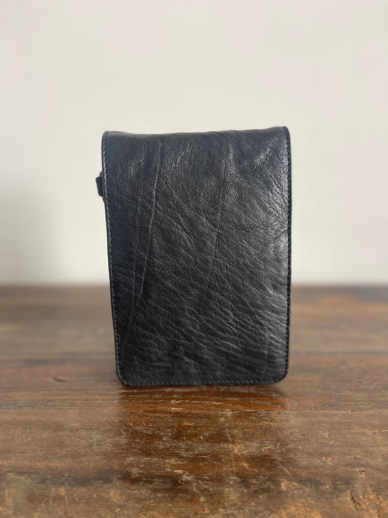 WDTS Cloudy leather black phone/ wallet bag