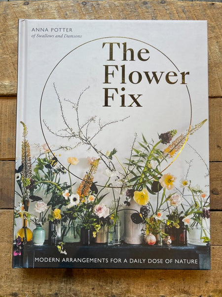 Flower Fix: Modern arrangements for a daily dose of nature