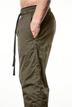 thom/krom SS25 M P 11 Trouser olive night