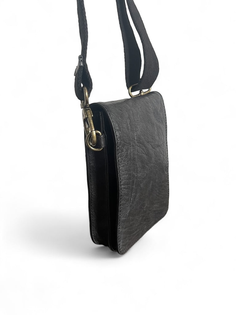 WDTS Cloudy leather black phone/ wallet bag